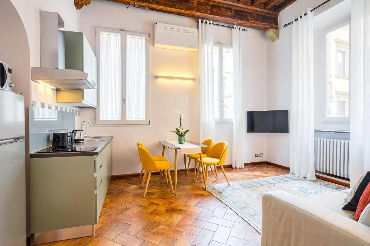 Condotta 16 Apartments Florence