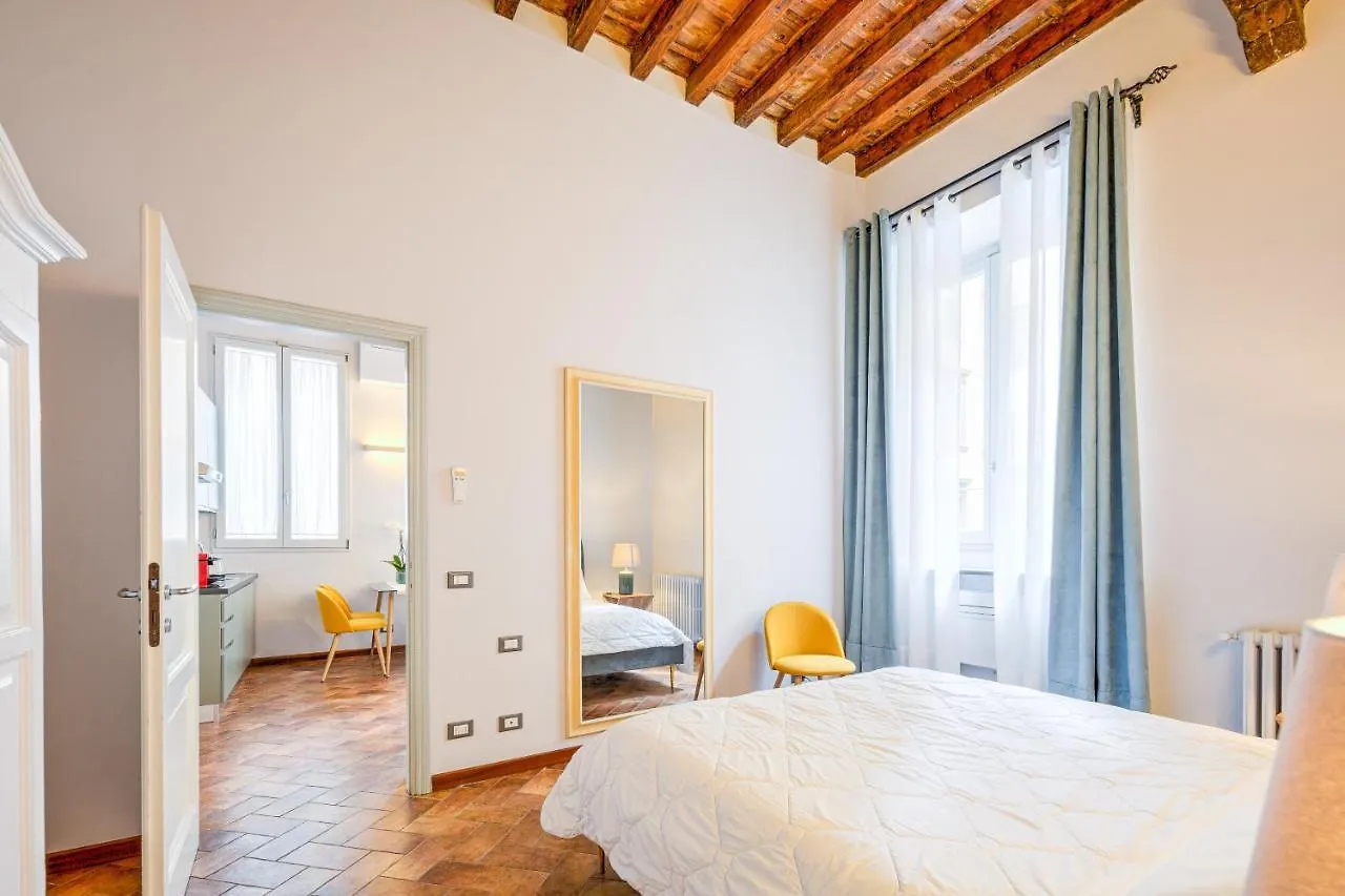 Condotta 16 Apartments Florence