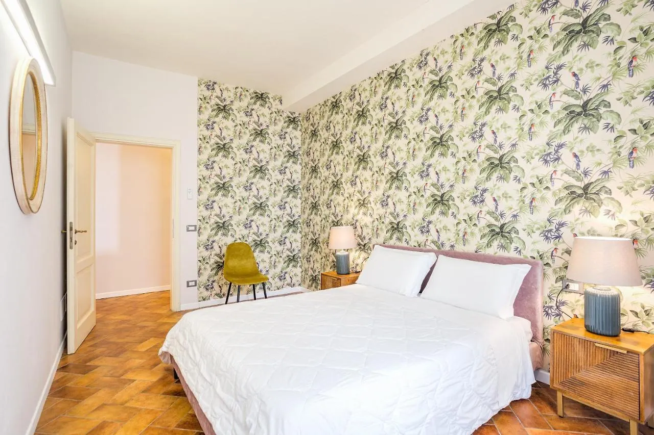 Condotta 16 Apartments Florence 0*,  Italy