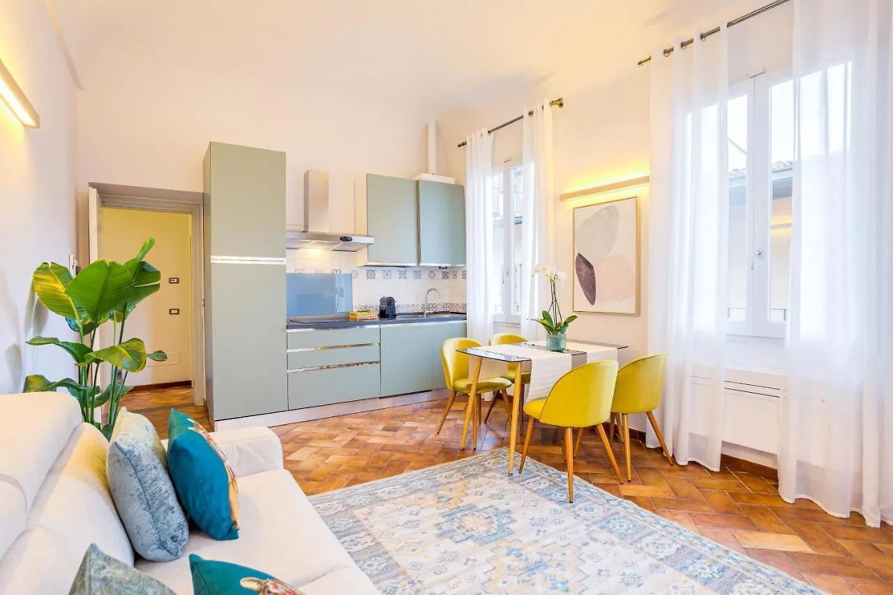 Condotta 16 Apartments Florence