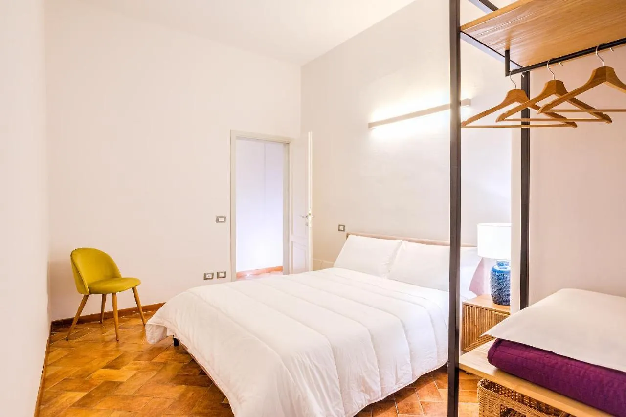Condotta 16 Apartments Florence 0*,  Italy