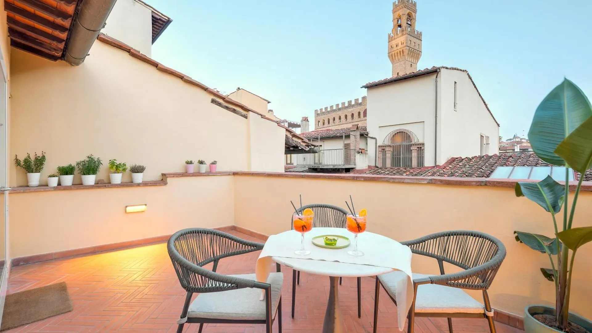 Condotta 16 Apartments location